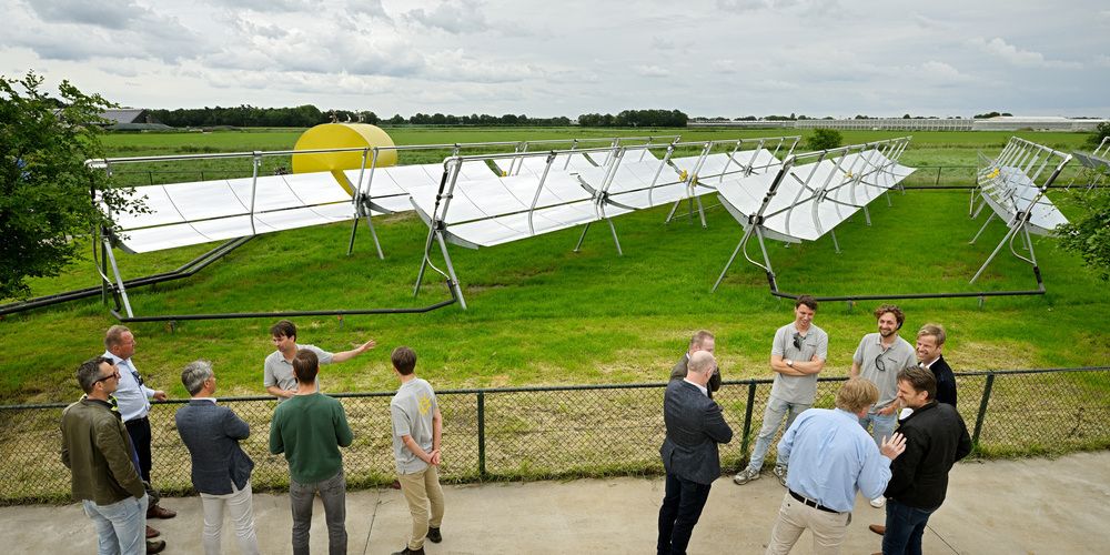 De parabolische trog collector zet zonlicht om in warmte